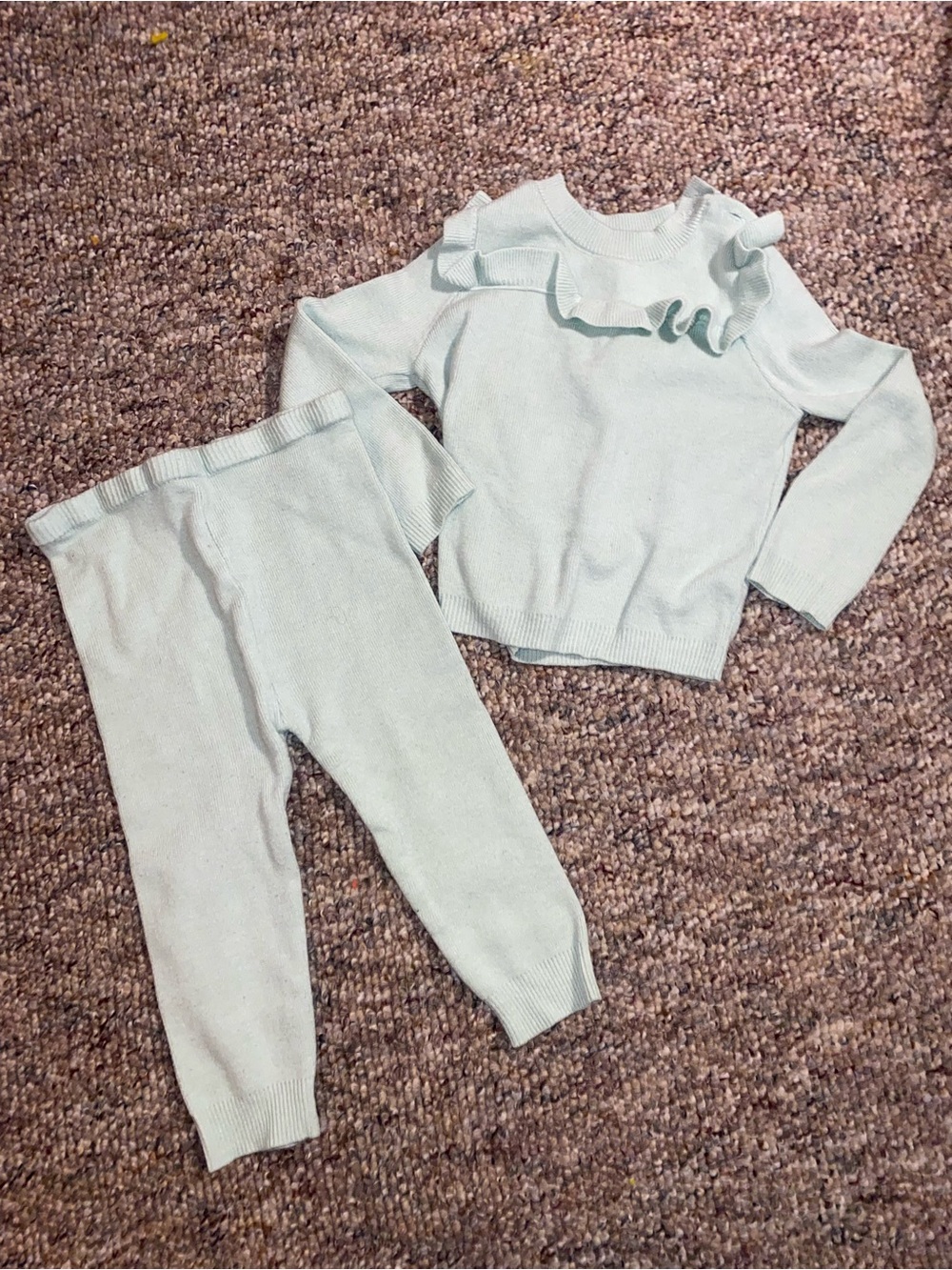 3/25$ btween Baby Knit Ruffle Sweater & Legging Set - Light Mint Green 18-24 mos